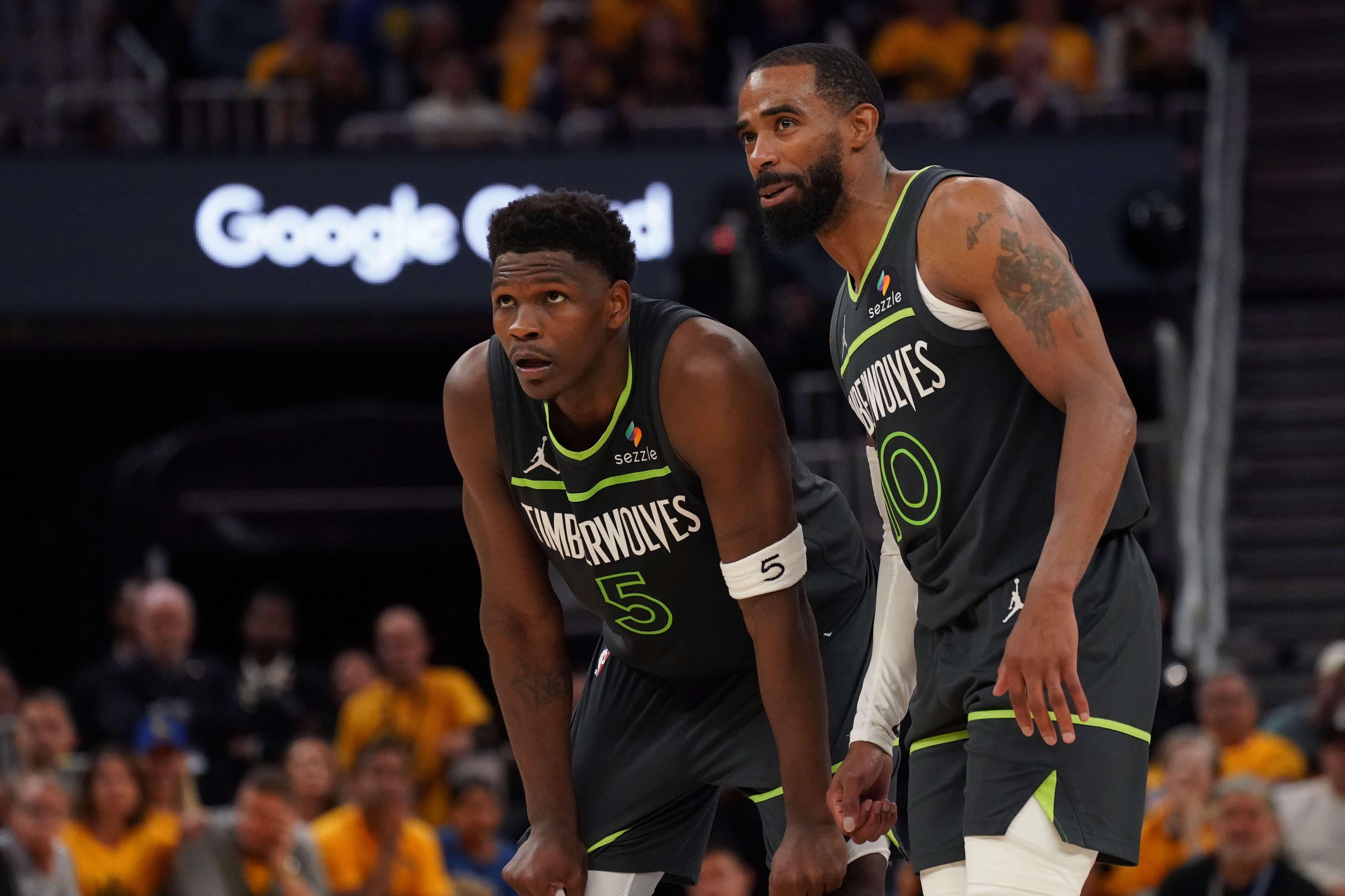 关键时刻尼斯备战NBA季后赛;主帅复盘细节曝光;震撼外界;训练强度明显提升(今日nba季后赛晋级之谜冠军之路揭秘图解) 关键时刻尼斯备战NBA季后赛;主帅复盘细节曝光;震撼外界;训练强度明显提升(今日nba季后赛晋级之谜冠军之路揭秘图解)