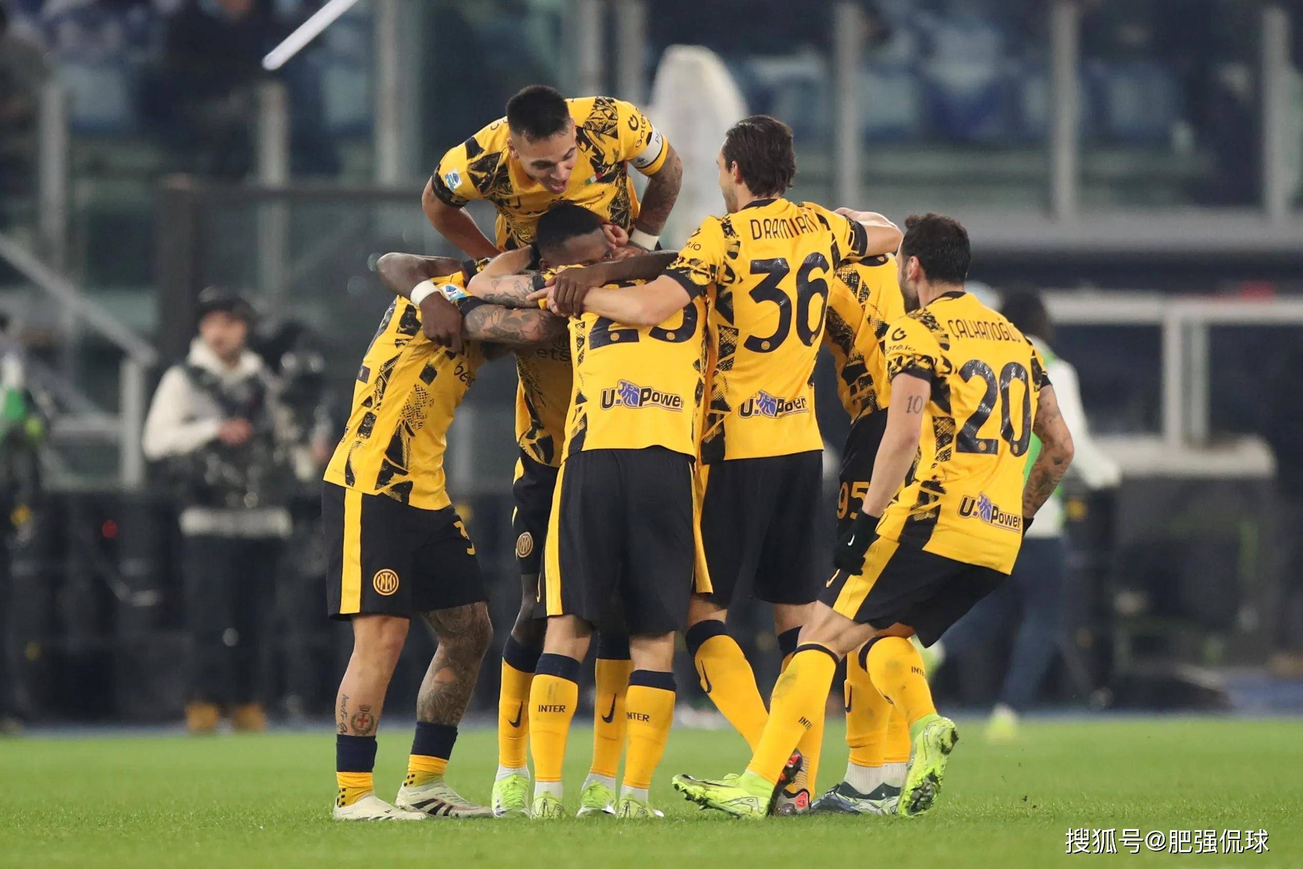 罗马发布备战花絮,今晨临场应变,NBA季后赛任务艰巨,轮换策略成焦点 罗马发布备战花絮,今晨临场应变,NBA季后赛任务艰巨,轮换策略成焦点