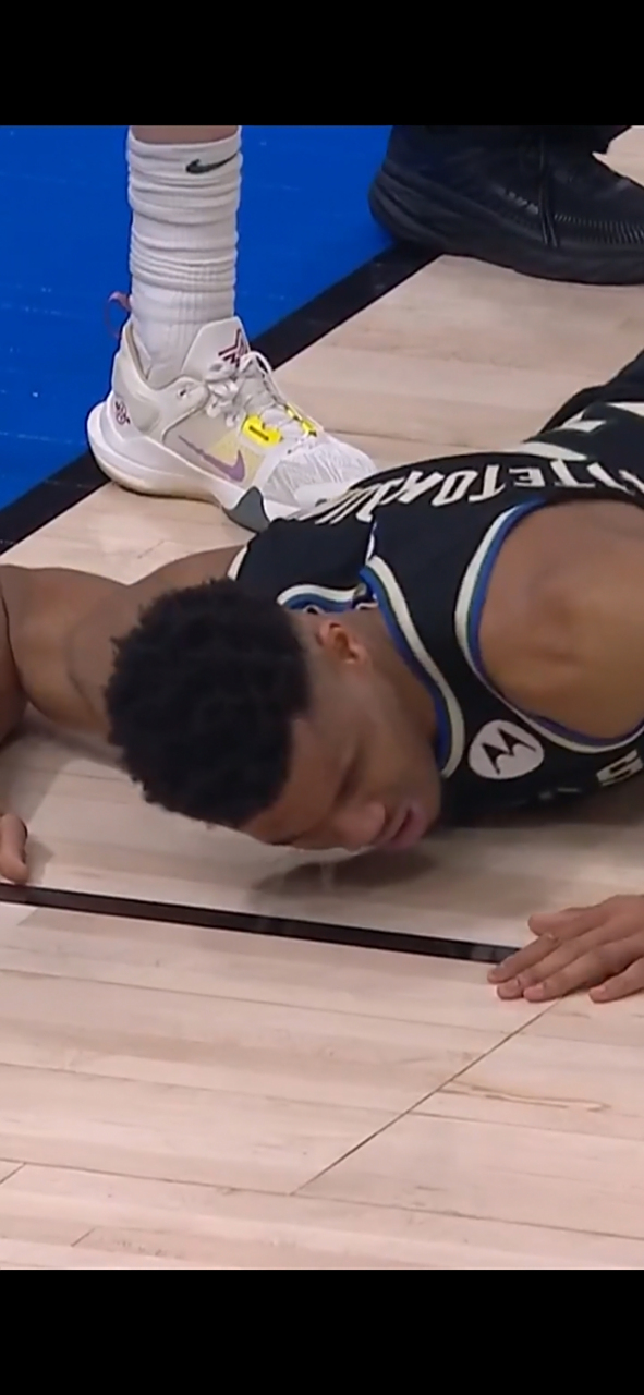 AYX SPORTS-转会期体能课后，密尔沃基雄鹿临场应变备战德国杯，震撼外界，团队化学反应显著(波特兰开拓者vs密尔沃基雄鹿)