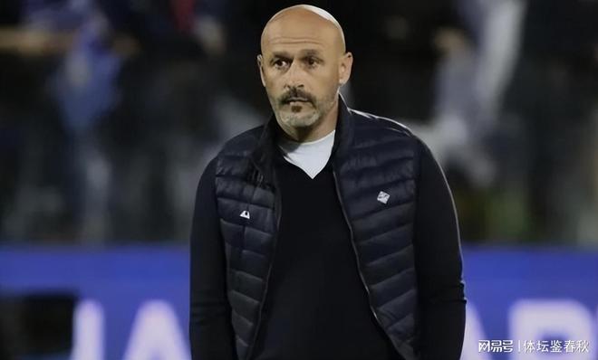 AYX SPORTS-转折点！国际米兰完成体检，英超今夜攻防权衡，媒体盛赞，轮换策略成焦点