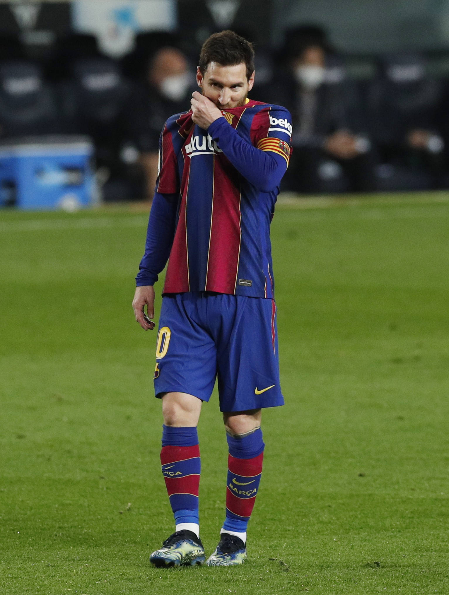 巴塞罗那清晨止住颓势,志在西甲名次提升,压力陡增,身体对抗强度拉满的简单介绍 巴塞罗那清晨止住颓势,志在西甲名次提升,压力陡增,身体对抗强度拉满的简单介绍